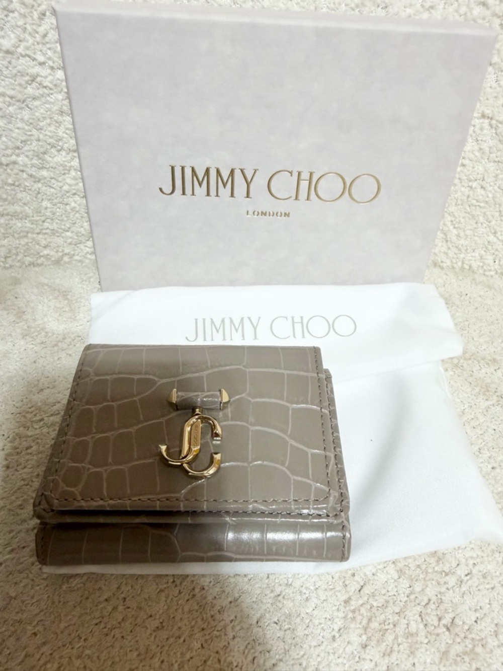 Jimmy Choo Taupe Croc-Embossed Leather Compact Wallet with Gold JC Logo  NWOT